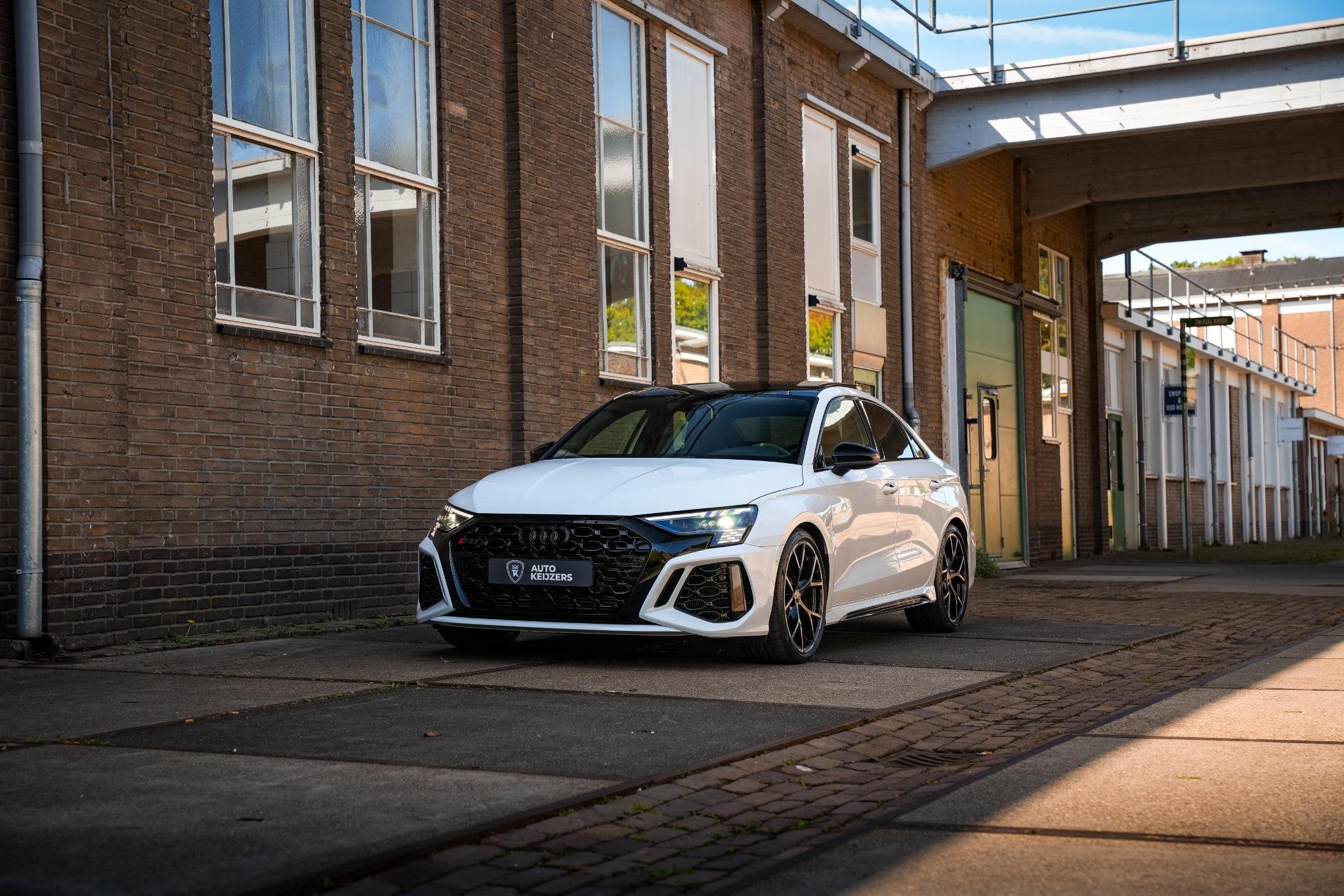Audi RS3 Limousine 2.5 TFSI RS 3 quattro Panoramadak B&O HUD, Auto's, Audi, Automaat, Automatische klimaatregeling, Gebruikt, RS3