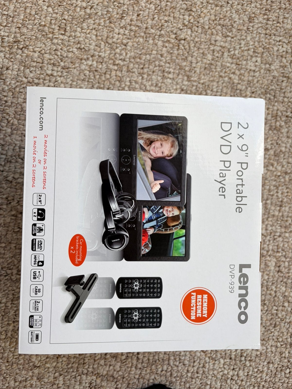 Lenco DVP-939 – 2x 9” draagbare DVD-speler voor auto., Ophalen of Verzenden, Zo goed als nieuw
