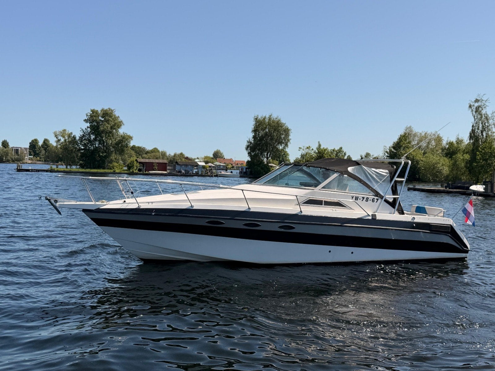Invader 300 speedboot dubbele mercruiser V6 4.3L, Watersport en Boten, 10 m, Gebruikt, Binnenboordmotor, Koelkast