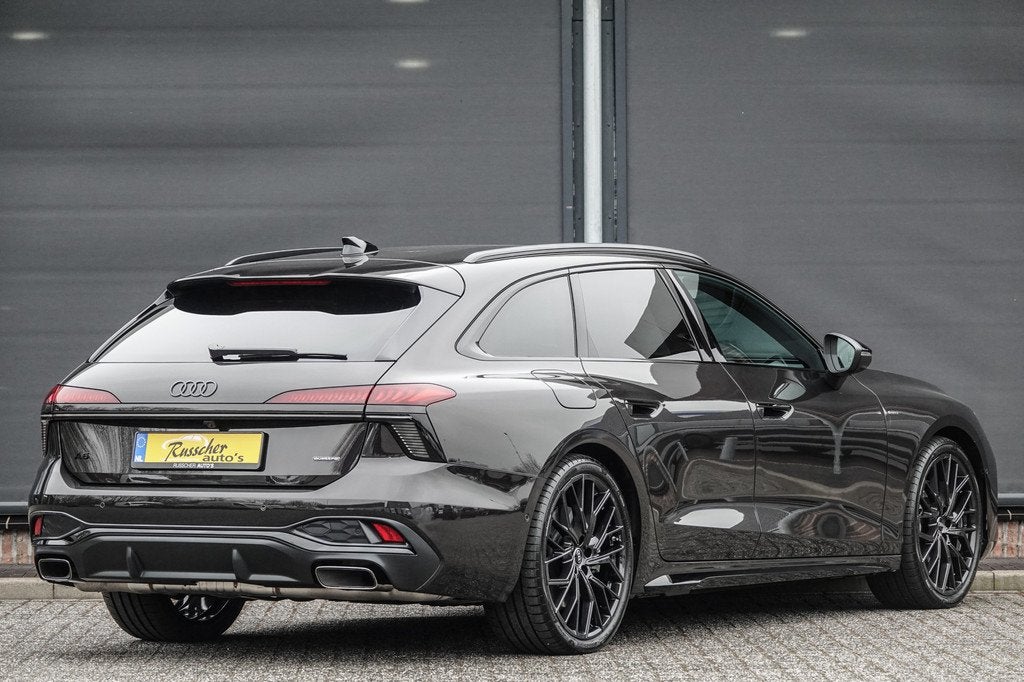 Audi A6 Avant Edition One | e-hybrid 299Pk | Quattro | Plug-, Auto's, Audi, Automaat, Gebruikt, Zwart, 4 cilinders