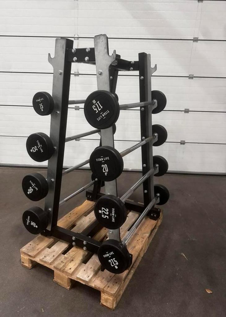 Vaste Halterstangen 15kg t/m 35kg + Technogym Opbergrek, Sport en Fitness, Fitnessmaterialen, Ophalen, Zo goed als nieuw, Halterstangen