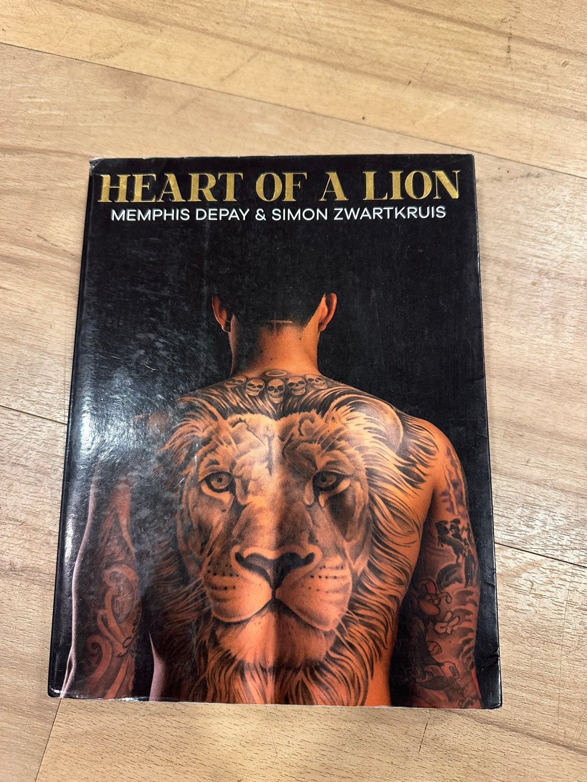 Heart of a Lion - Memphis Depay & Simon Zwartkruis, Ophalen of Verzenden, Zo goed als nieuw, Sport