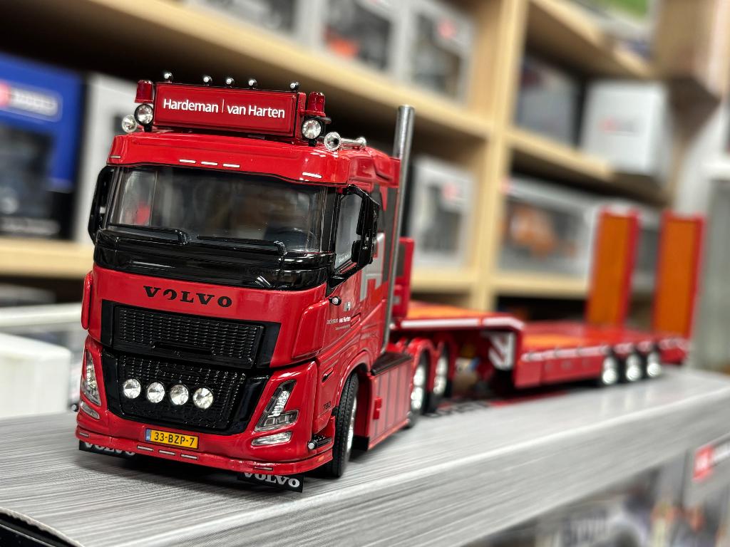 HARDEMAN VAN HARTEN; VOLVO FH AERO SLEEPER CAB 6X2, Verzenden, Nieuw, Bus of Vrachtwagen, Wsi