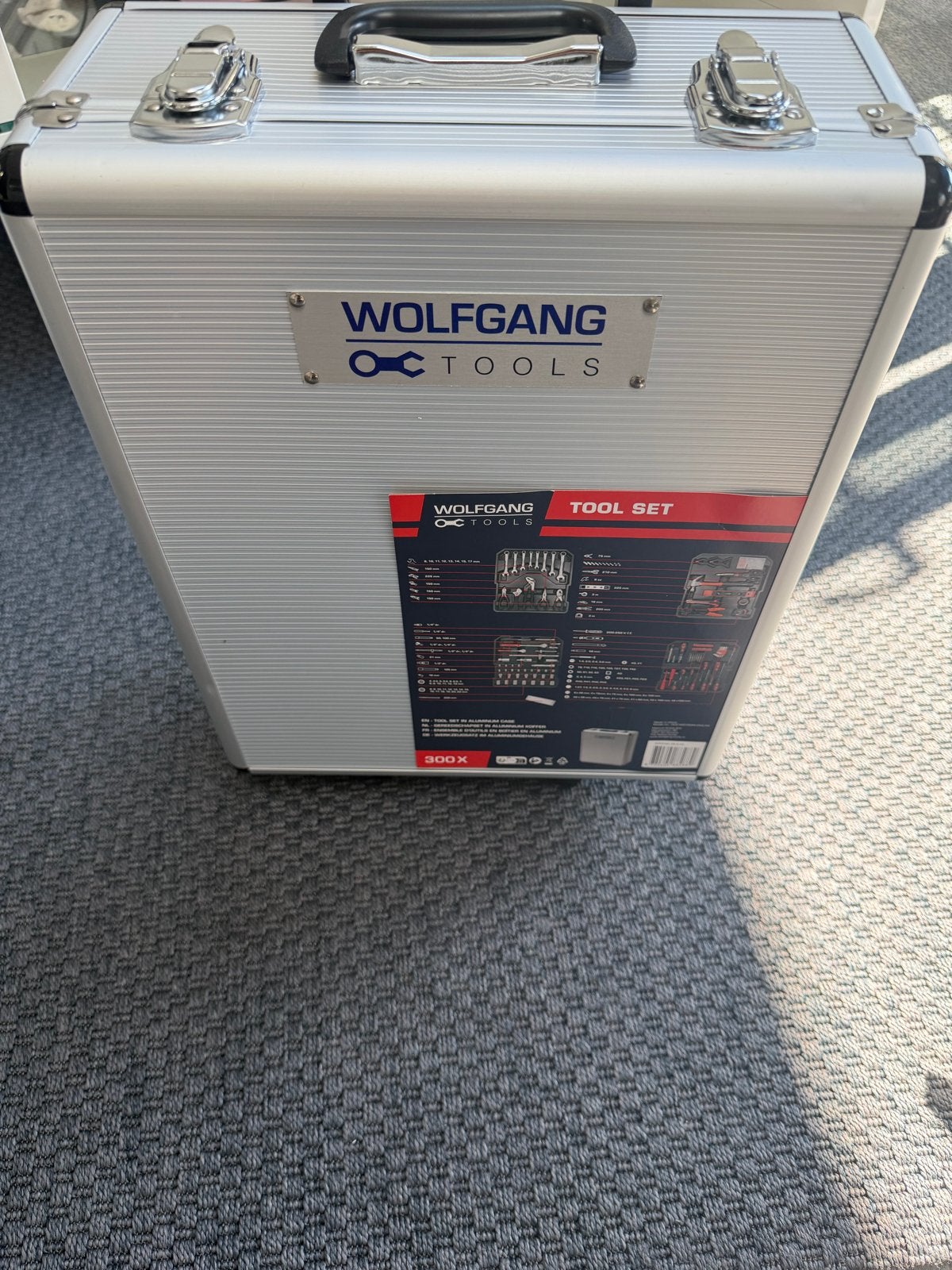 Gereedschapskoffer 300-delig - Nieuw, Ophalen of Verzenden, Nieuw, Gereedschapsset, Overige merken