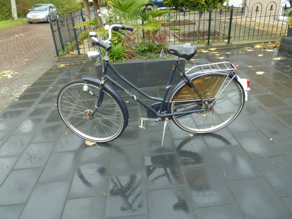 Raleigh Damesfiets Stations/ kroeg fiets 28 inch € 35.-, Fietsen en Brommers, Gebruikt, Versnellingen, 50 tot 53 cm, Trommelrem