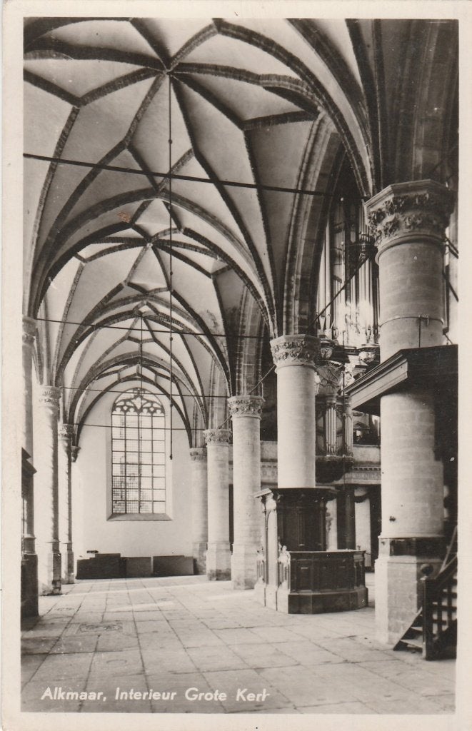 alkmaar- interieur grote kerk, Ophalen of Verzenden, 1940 tot 1960, Noord-Holland
