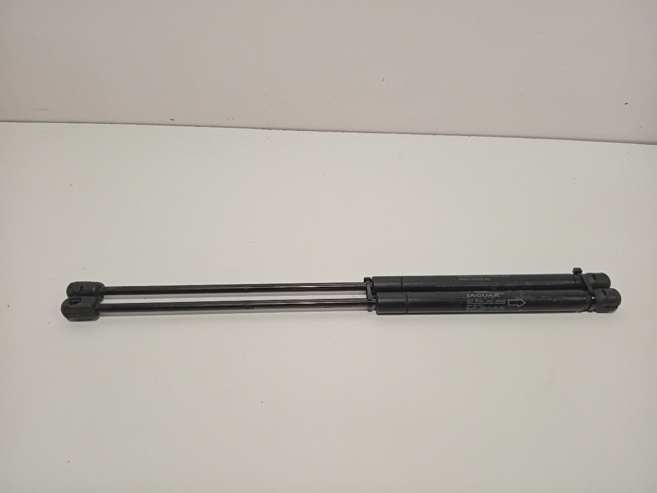 Gasdrukveerset voor Jaguar XF, Onderdelen@venauto.nl, Van der Ven Autorecycling B.V., Gebruikt, Ettenseweg 76, 4706 PB Roosendaal, The Netherlands