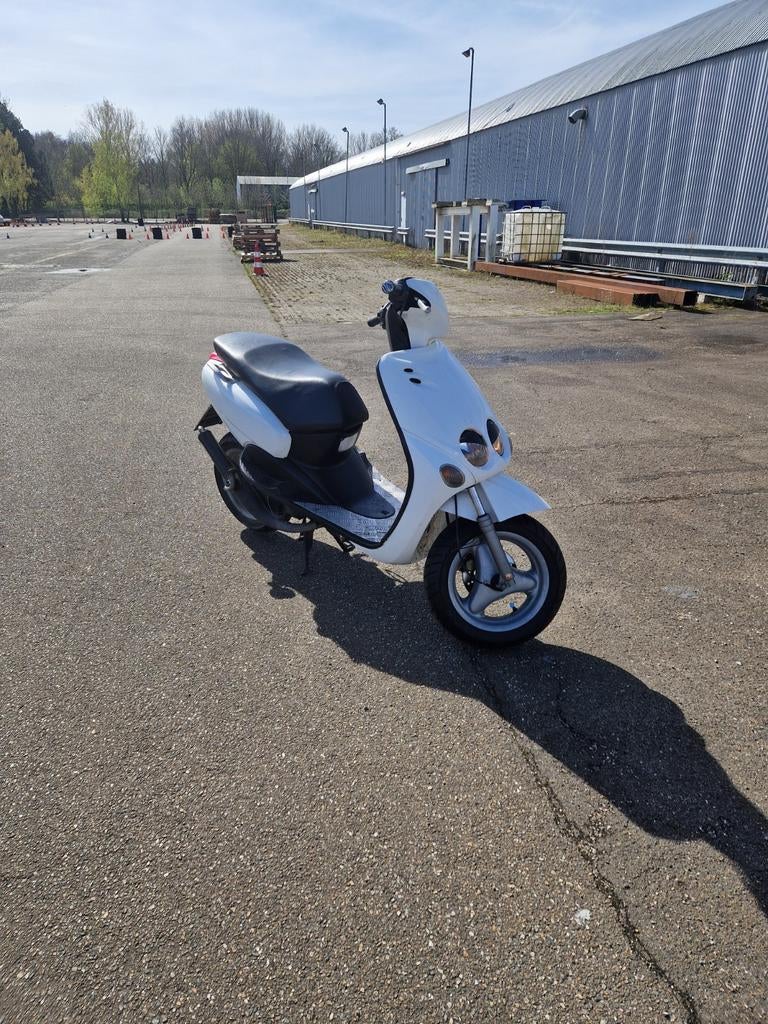 Yamaha neos 70cc TERUIL ZONDER KENTEKEN, Ophalen, Zo goed als nieuw, Tweetakt, Yamaha