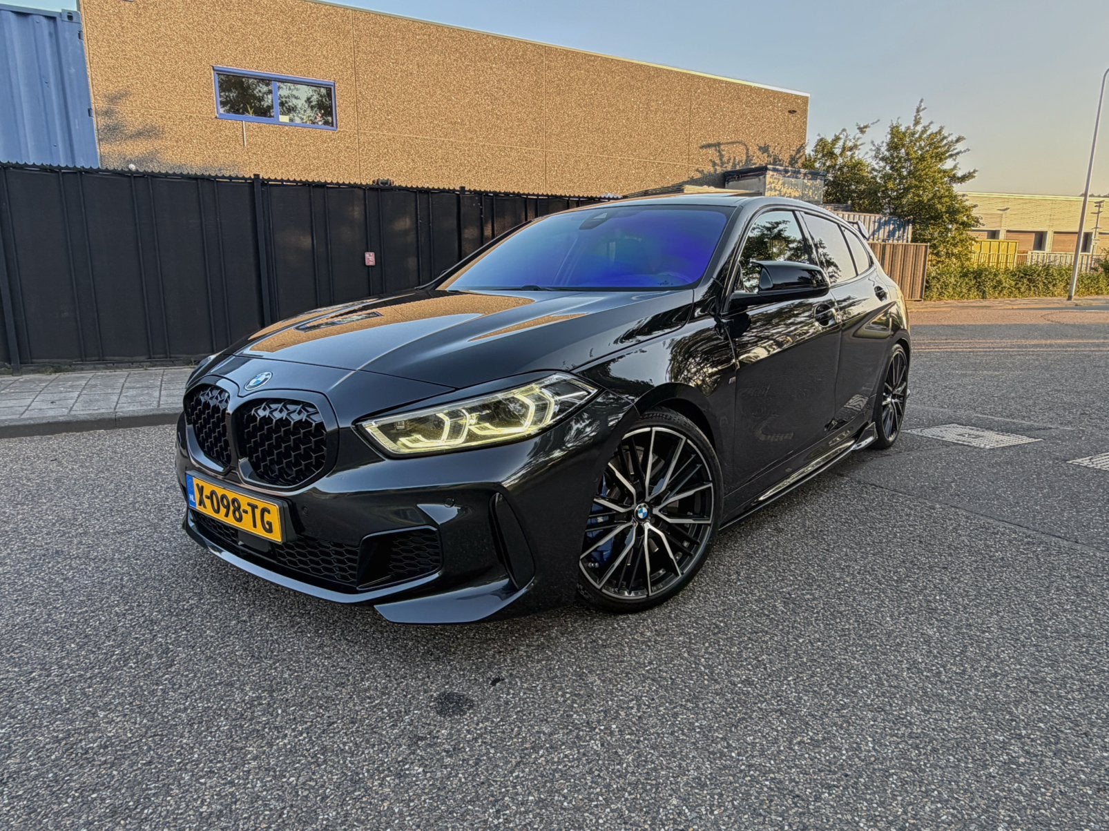 BMW 1-Serie M135i 306pk Aut Xdrive 2020 Zwart, 1998 cc, 15 km/l, 4 cilinders, Zwart