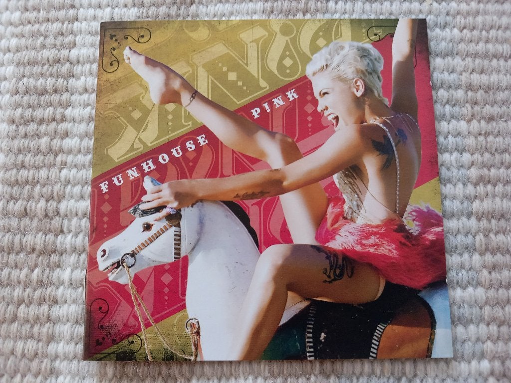 CD Pink / P!nk - Funhouse (2008), Ophalen of Verzenden, Zo goed als nieuw