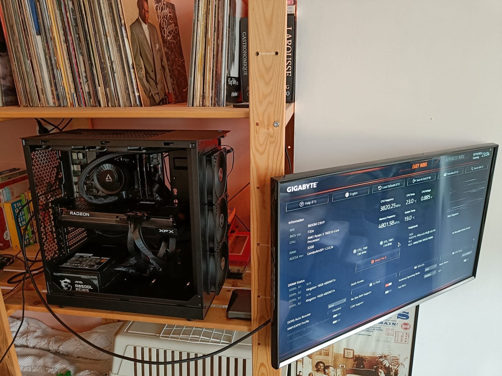 Krachtige Gaming PC: AMD Ryzen 5 7600 CPU & RX 7800 XT GPU, Ophalen of Verzenden, Zo goed als nieuw, Gaming, SSD
