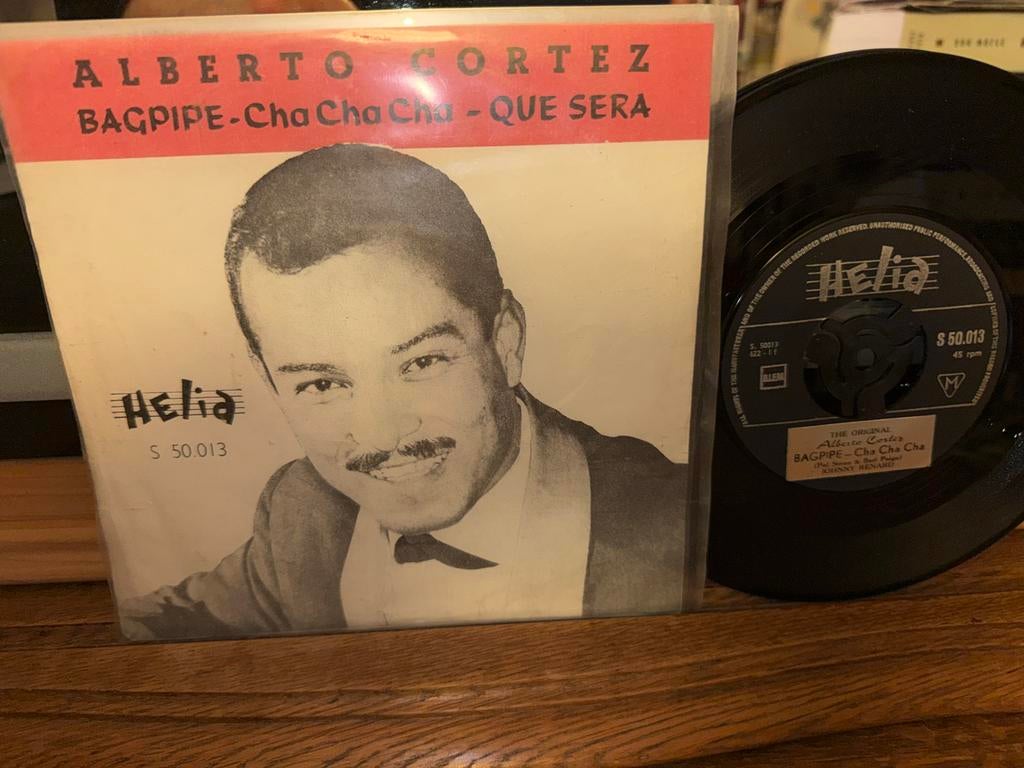 Alberto Cortez - Bagpipe-Cha Cha Cha - Que Sera (Single), Cd's en Dvd's, Vinyl Singles, Zo goed als nieuw, Originele persing, Single