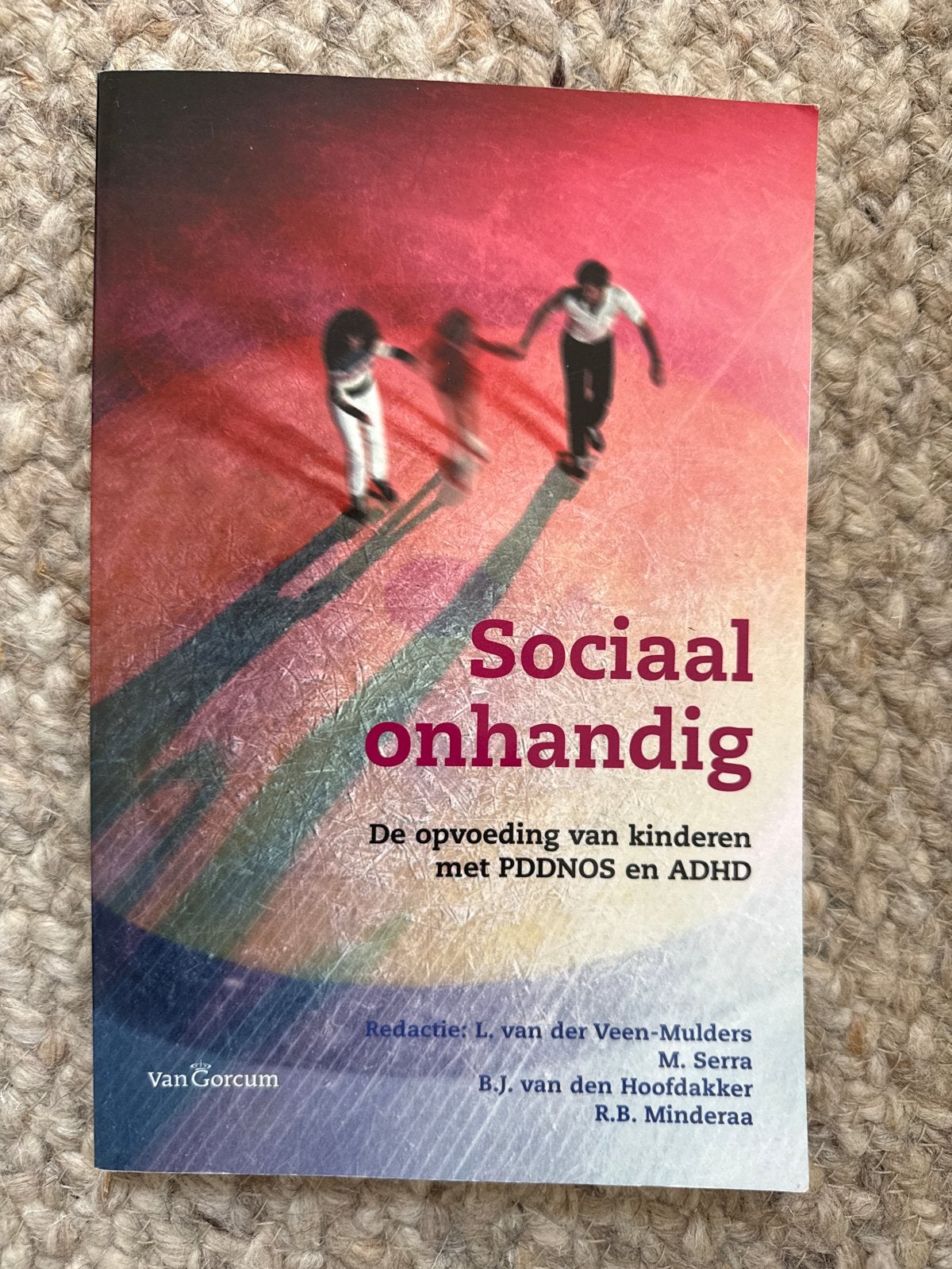 Sociaal onhandig: Opvoeding kinderen met PDDNOS en ADHD, Ophalen of Verzenden, Gamma, Zo goed als nieuw, Overige niveaus