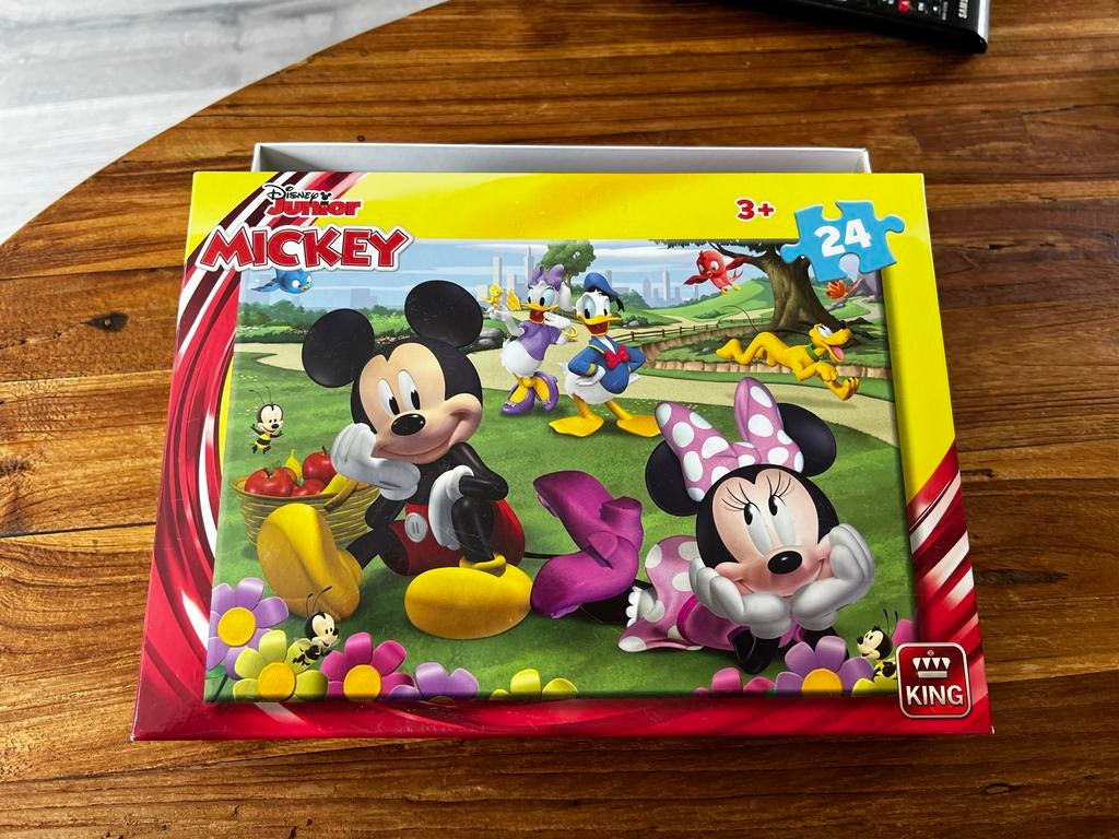 King Disney Mickey & Minnie Mouse Puzzel 24 stukjes, Ophalen of Verzenden, 10 tot 50 stukjes, Zo goed als nieuw, 2 tot 4 jaar