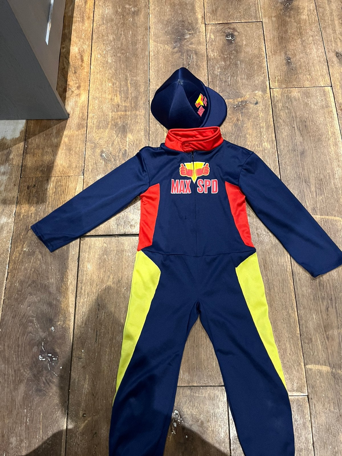 Max verstappen. Pakje, Ophalen of Verzenden, Zo goed als nieuw, 122 t/m 128, Jongen of Meisje