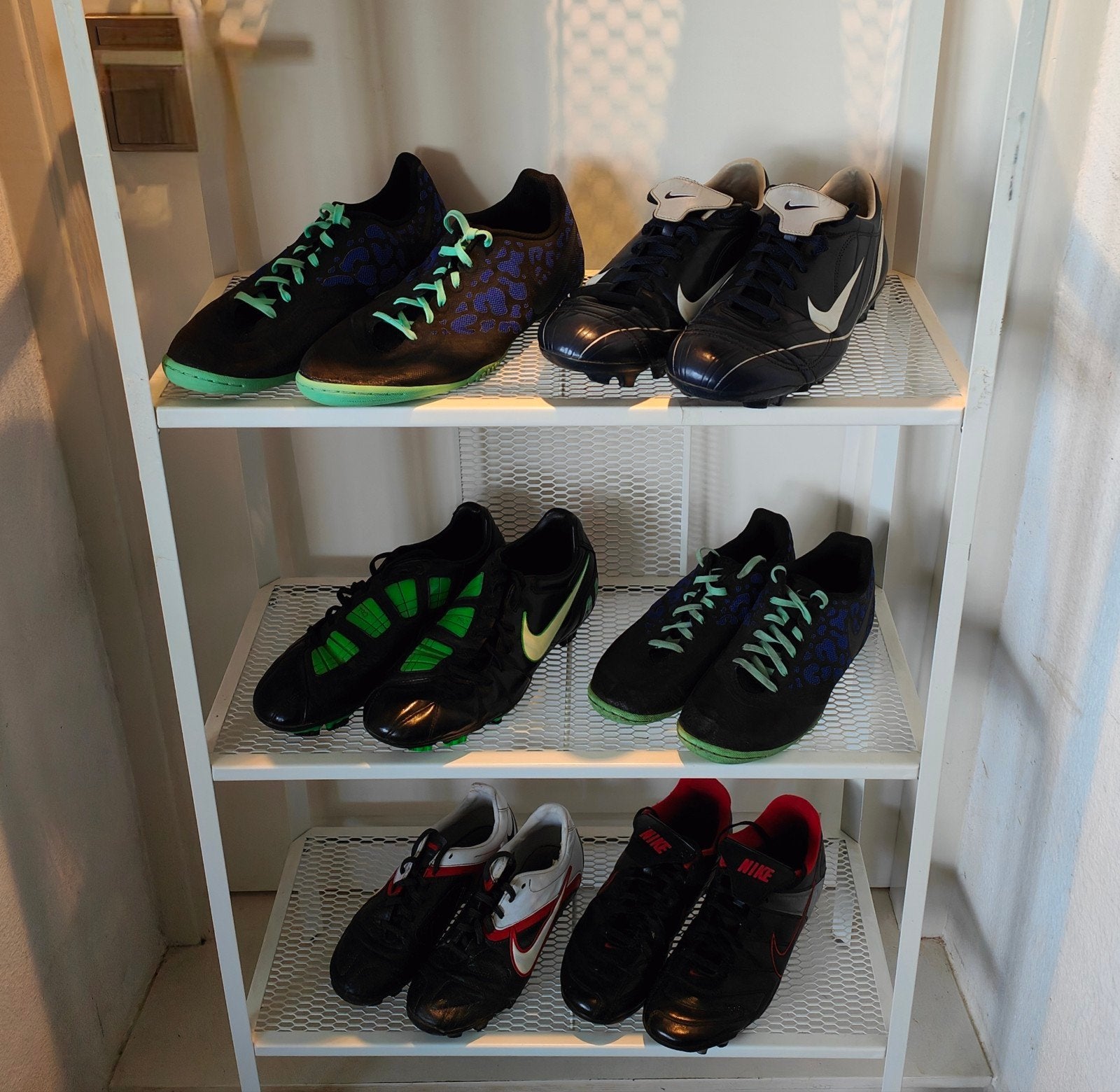 Nike voetbal schoenen (meerdere maten), weinig gedragen, Ophalen of Verzenden