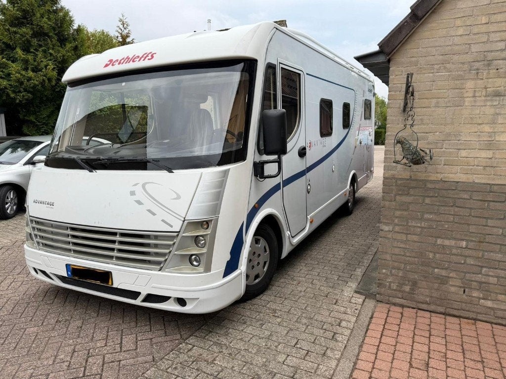 Caravans And Camping TE