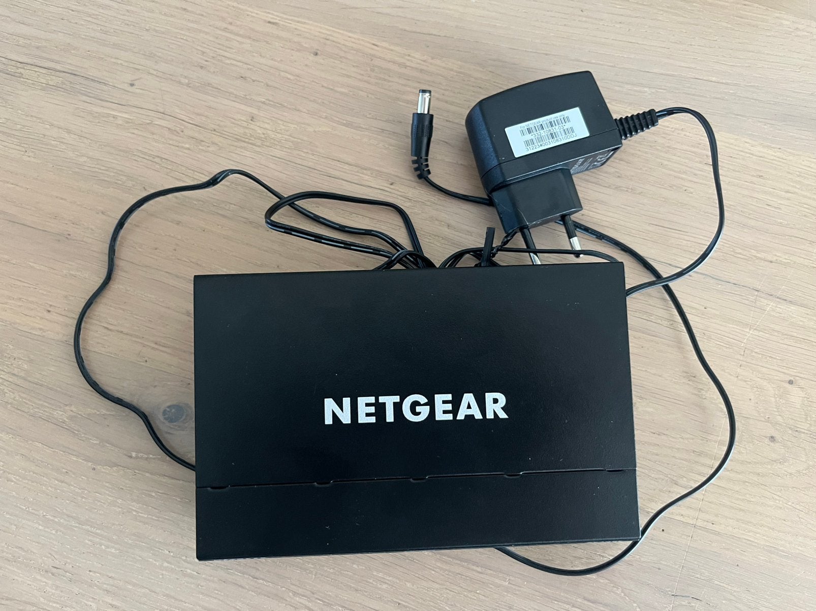 Netgear GS308E managed switch. 8-poorts Gigabit Ethernet, Ophalen of Verzenden, Zo goed als nieuw