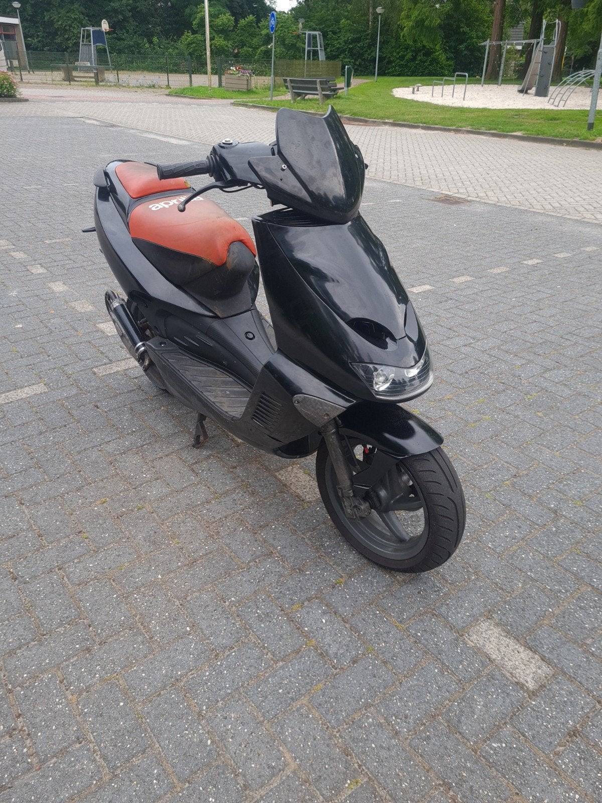 Aprilia SR 70CC Airsal, Ophalen, Tweetakt, Gebruikt, Maximaal 45 km/u