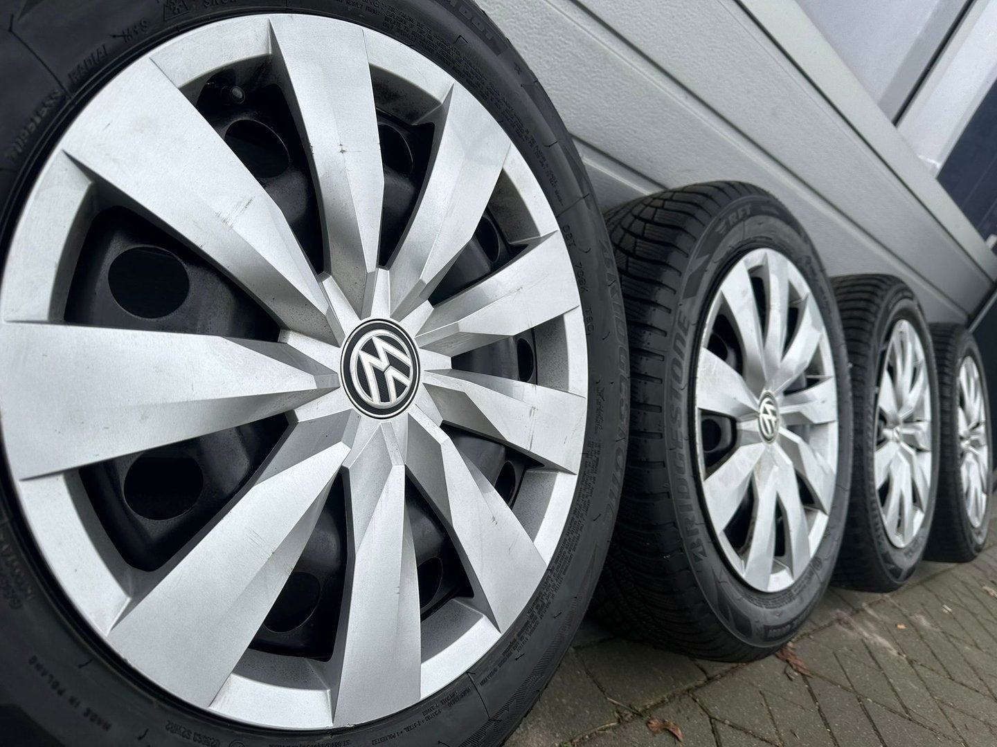 16 Volkswagen Caddy Passat B9 B7 B8 Variant Golf 7 8 velgen, Auto-onderdelen, Gebruikt, -, Banden en Velgen, -