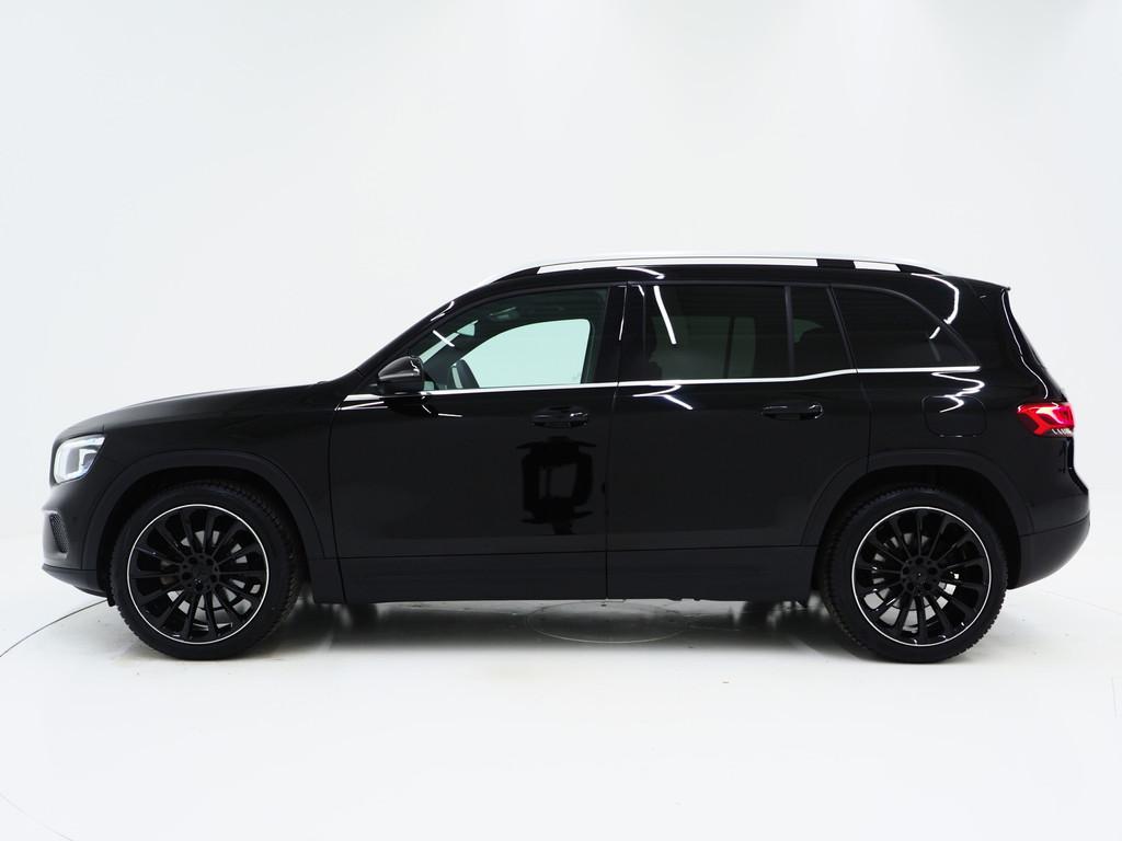 Mercedes-Benz GLB 180 7p | Leder | Trekhaak | Camera | LED |, 136 pk, Gebruikt, Zwart, 4 cilinders