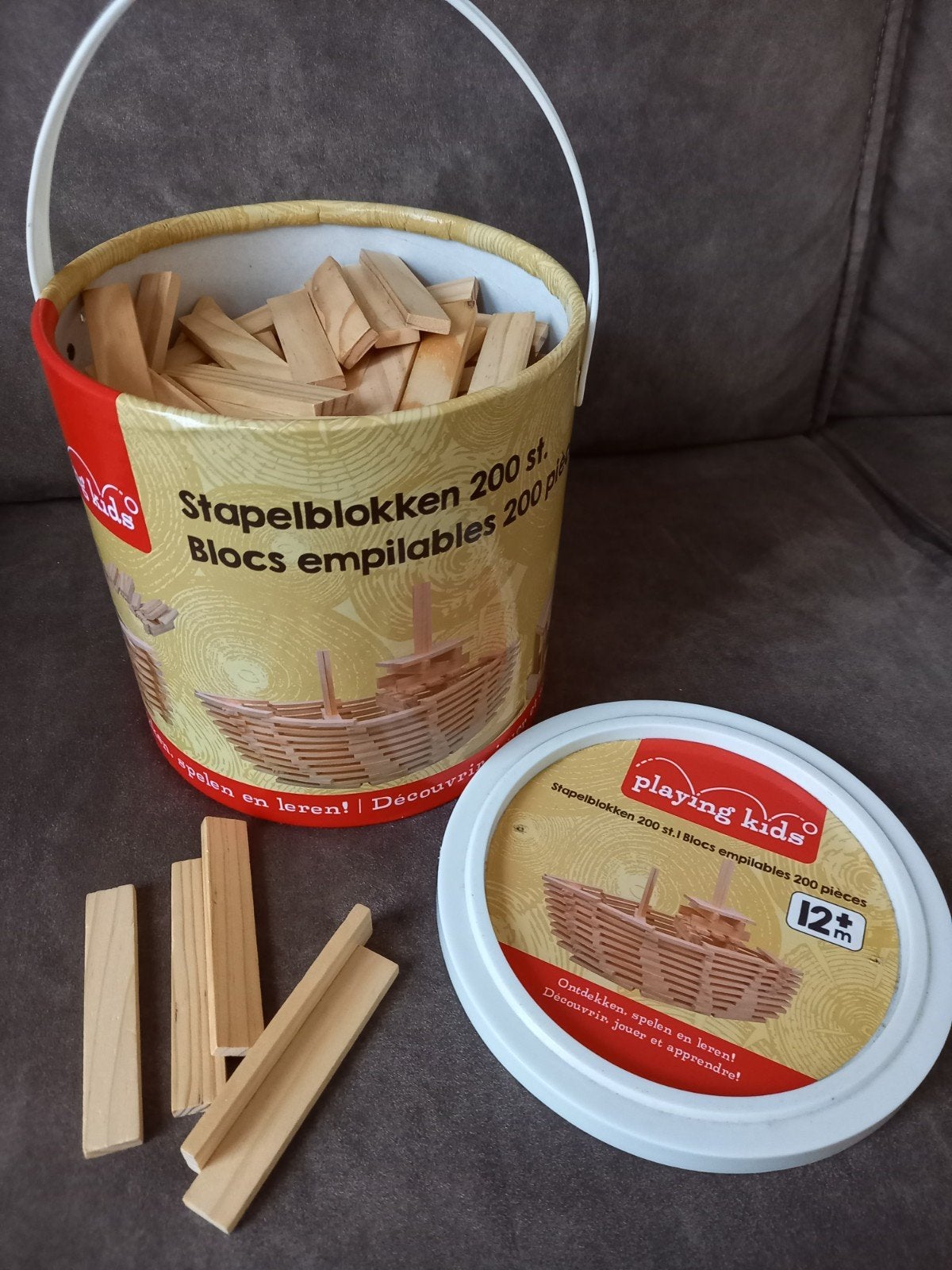 Stapelblokken  / houten plankjes in ton / 200 stuks, Ophalen of Verzenden, Gebruikt, Jongen of Meisje