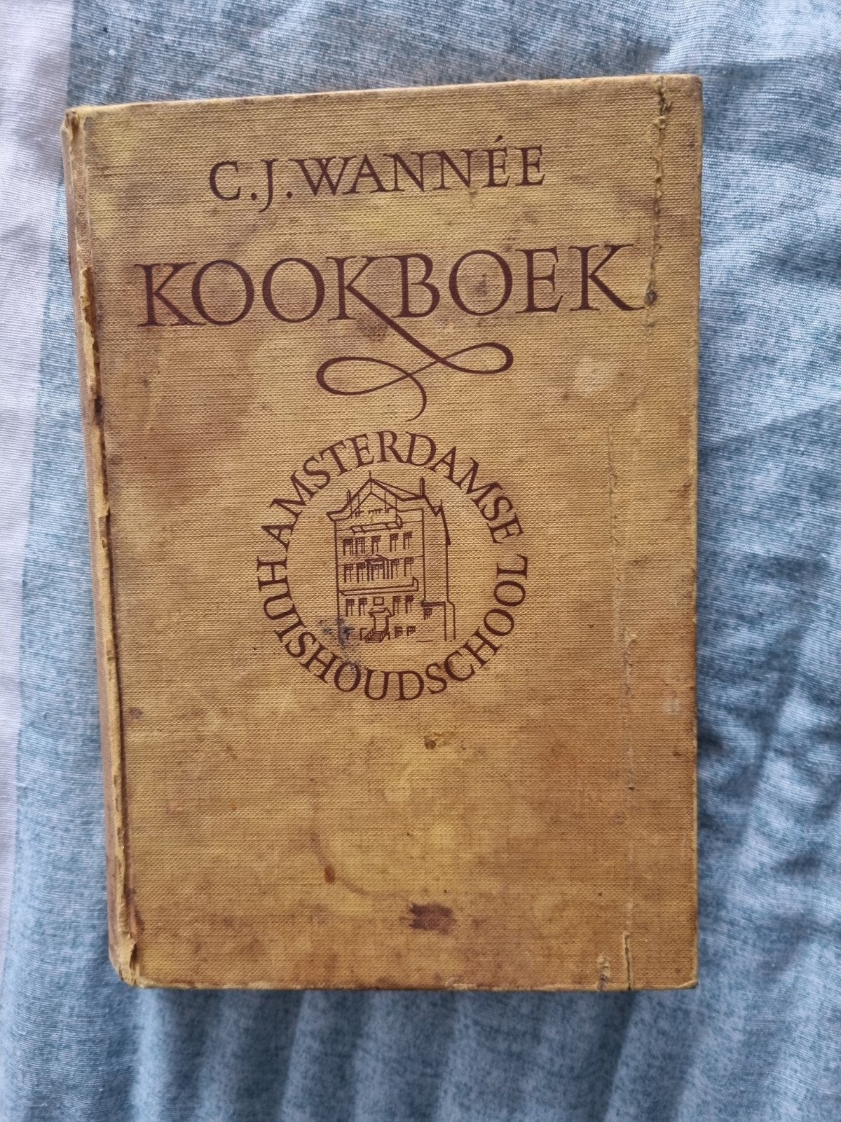 Kookboek Amsterdamse Huishoudschool - C.J. Wannée (1910), Gelezen, Hoofdgerechten, Nederland en België, C.J. Wannée