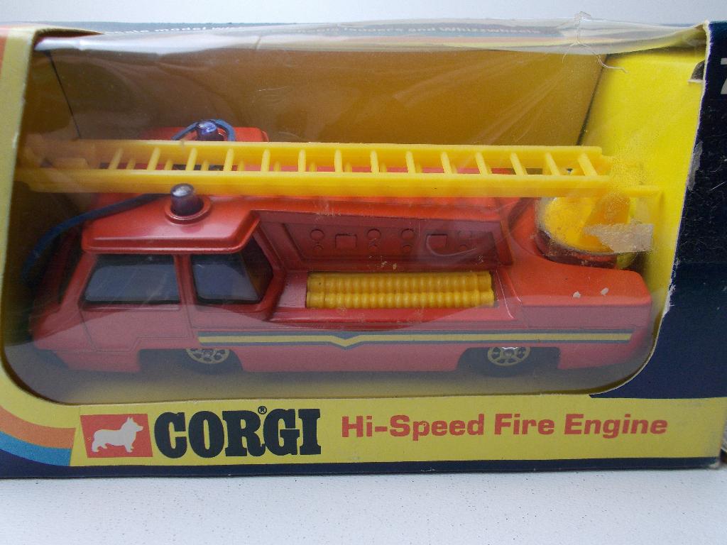 1975 Corgi Toys 703 HI-SPEED FIRE ENGINE (Nieuw in Doos!), Ophalen of Verzenden, Nieuw, Bus of Vrachtwagen, Corgi