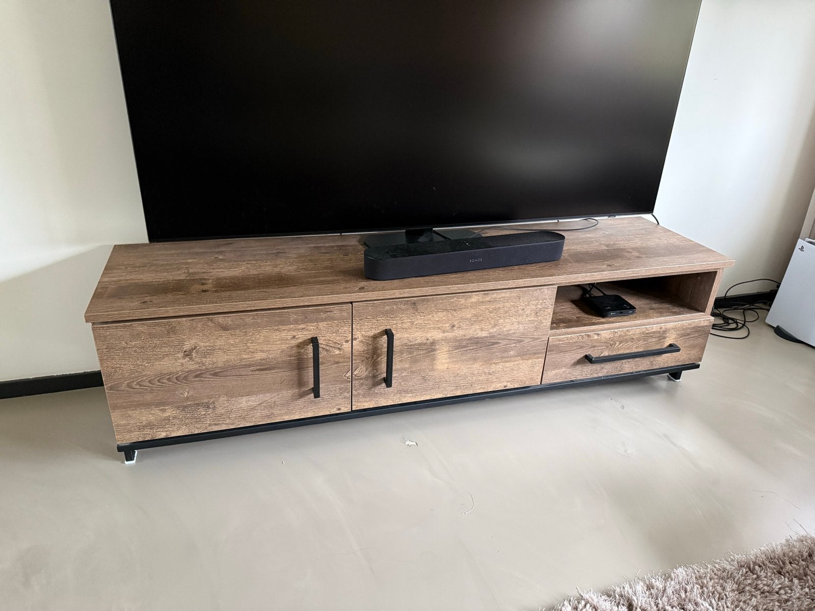 TV meubel - Zo goed als nieuw - 188cm breed, Ophalen, 150 tot 200 cm, Zo goed als nieuw, Minder dan 100 cm