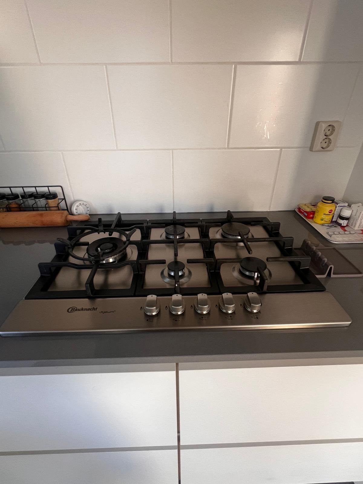 Luxe Bauknecht 5 pits kookplaat, type Xelium., Ophalen, Zo goed als nieuw, Inbouw, Gas