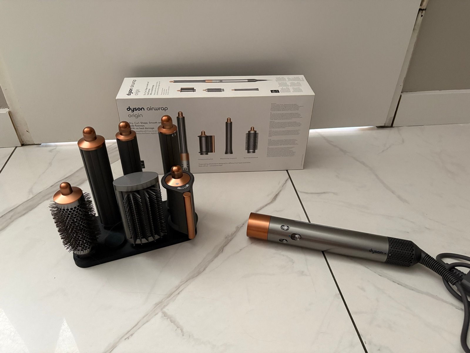 Dyson Airwrap Origin - Zo goed als nieuw met extra opzetstuk, Ophalen of Verzenden, Zo goed als nieuw, Haarverzorging