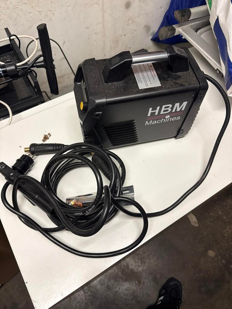 HBM 200 MOS Inverter Lasapparaat - Zo goed als nieuw, Ophalen, Zo goed als nieuw, 150 tot 250 ampère, Inverter