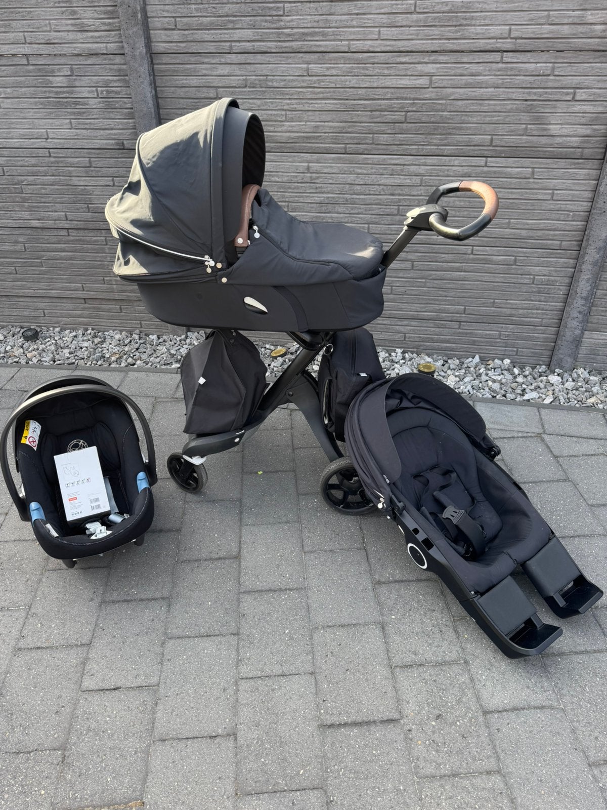 Stokke Xplory V6 buggy 3 in 1 met toebehoren, Ophalen, Zo goed als nieuw