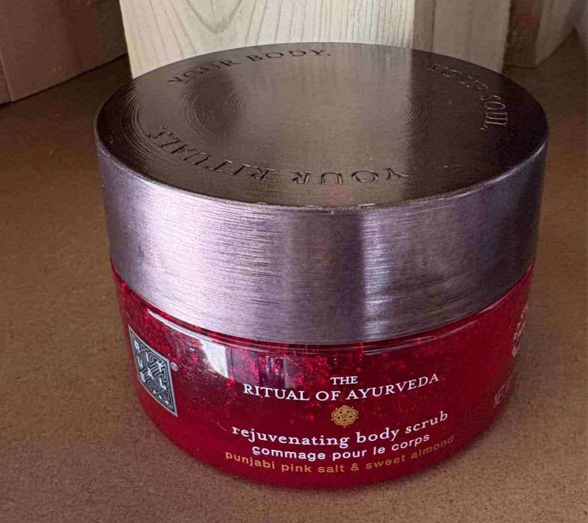 Rituals bodyscrub ‘Ayurveda’, Ophalen, Nieuw, Bodylotion, Crème of Olie