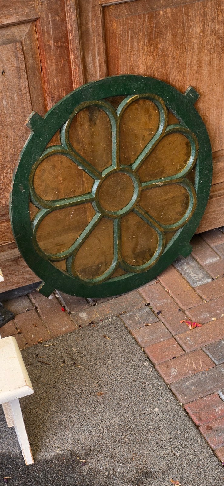 Gietijzeren rond raam, Antiek en Kunst, Ophalen