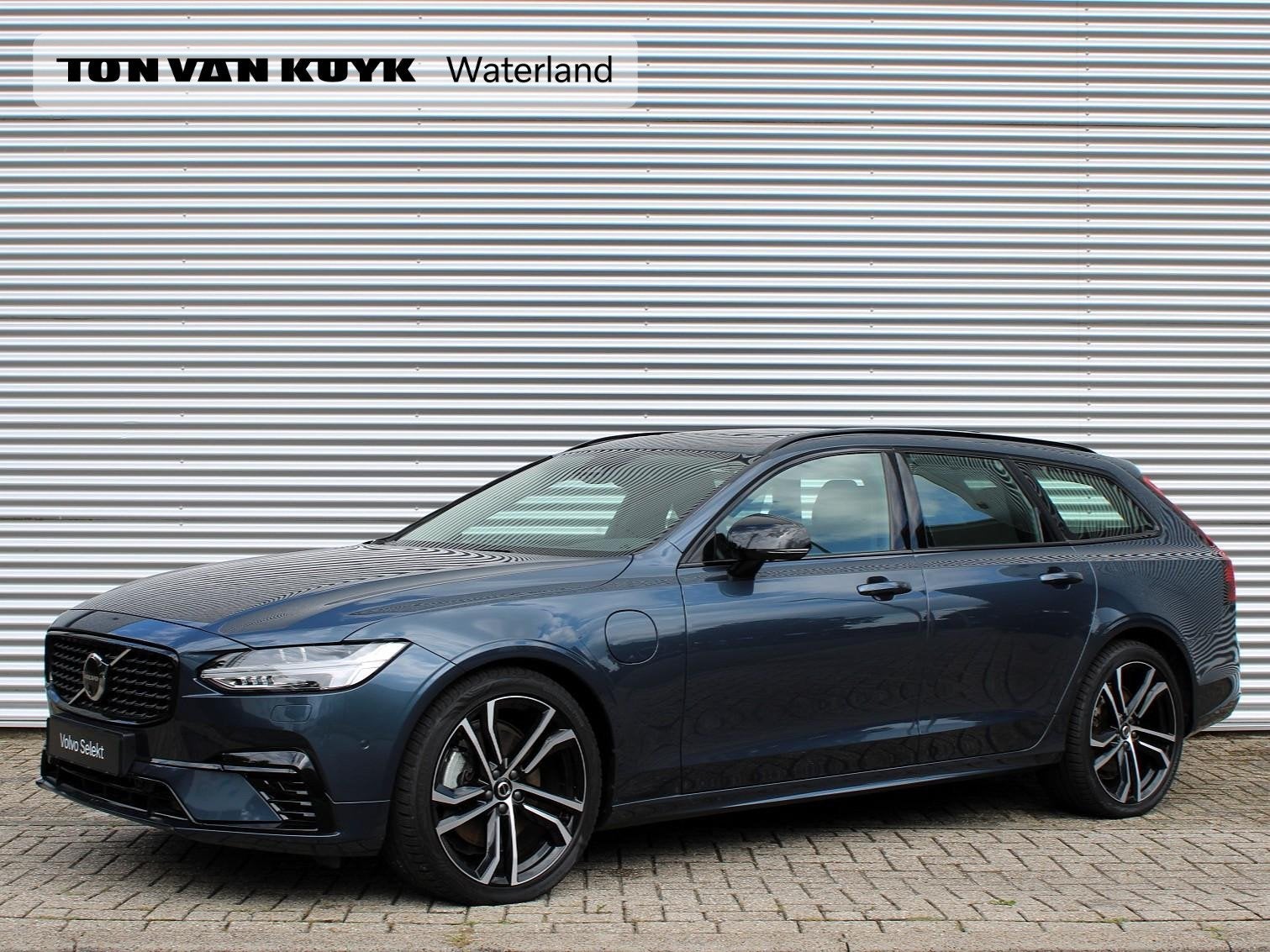 Volvo V90 2.0 T8 Plug-in hybrid AWD Ultra Dark Automaat / Pa, Auto's, Automaat, 4 cilinders, Blauw, 180 min