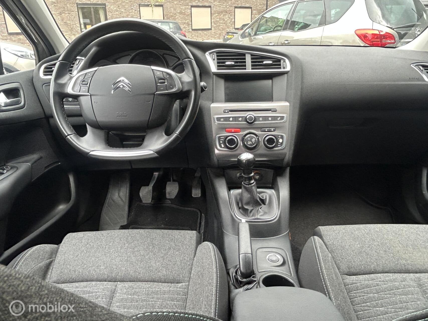 Foto 11 van Citroen C4 1.2 T 130 Pk Feel Collection