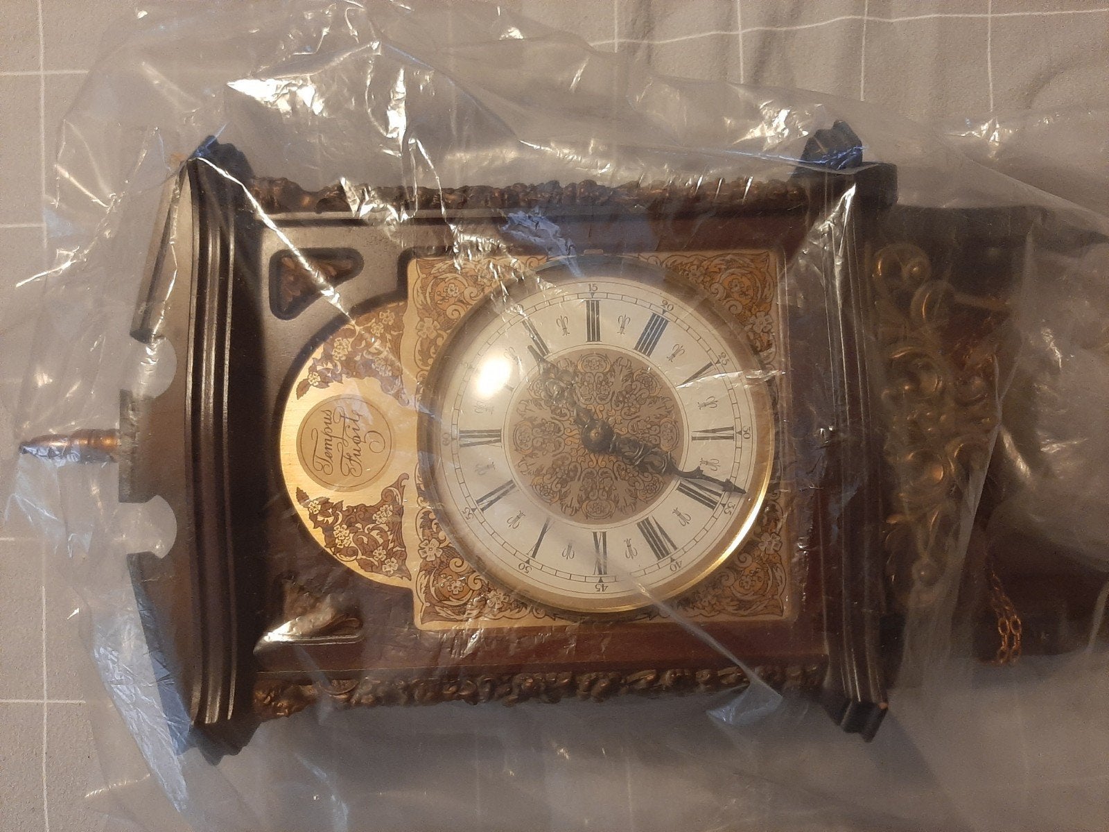 Diverse antieke klokken - Westminster, Tempus Fugit, Ophalen