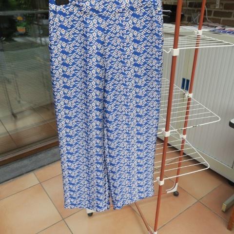 Losse broek nieuw blauw bloemenprint Terre bleue mt 36, Terre bleue, Blauw, Nieuw, Ophalen of Verzenden