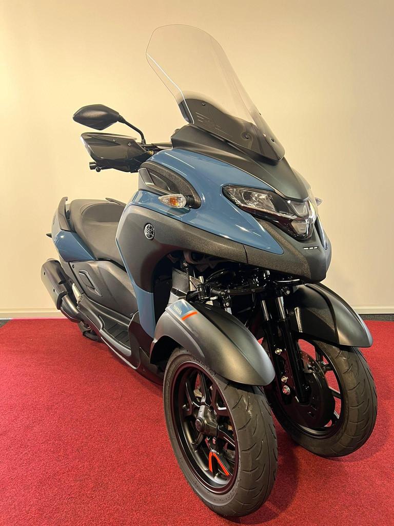 Yamaha Tricity 300 ABS, Scooter, Info@yamaha-motor.eu, 292 cc, Bedrijf