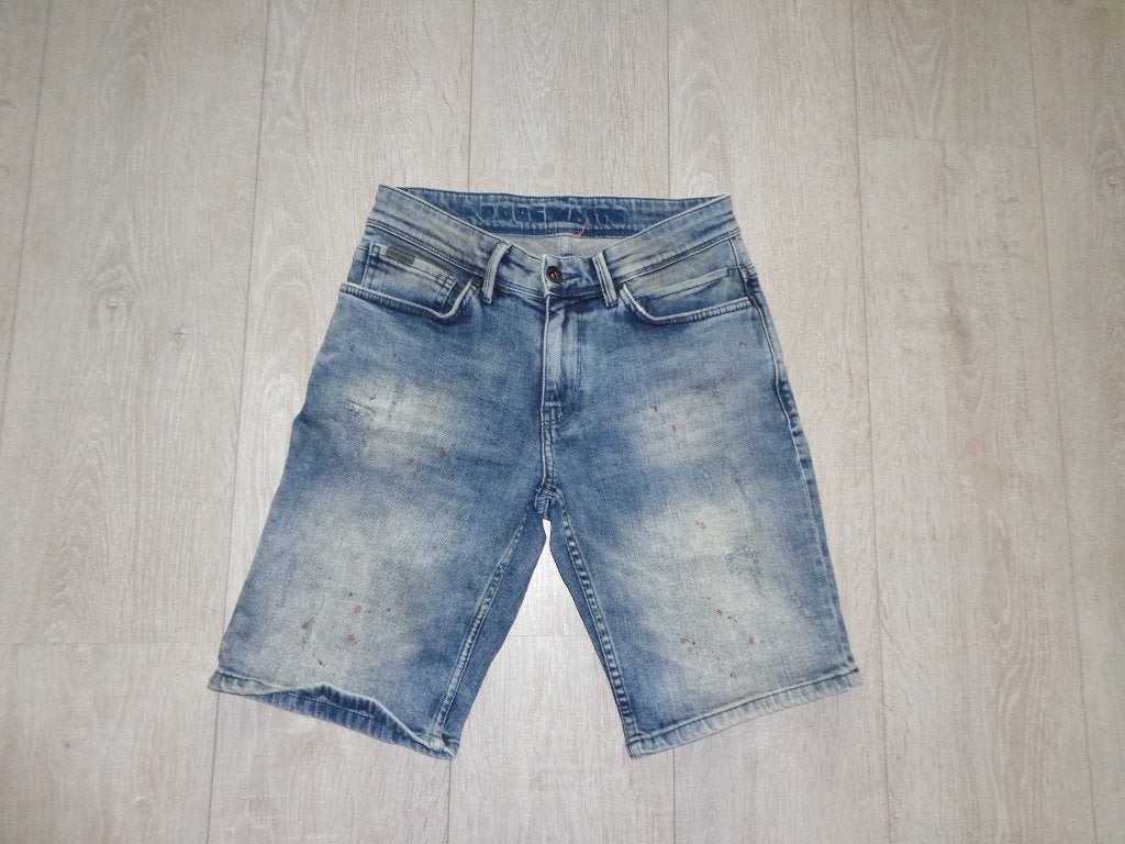 heren/jongens korte spijkerbroek van Pure White, maat 28, Kleding | Heren, Spijkerbroeken en Jeans, Ophalen of Verzenden, Zo goed als nieuw