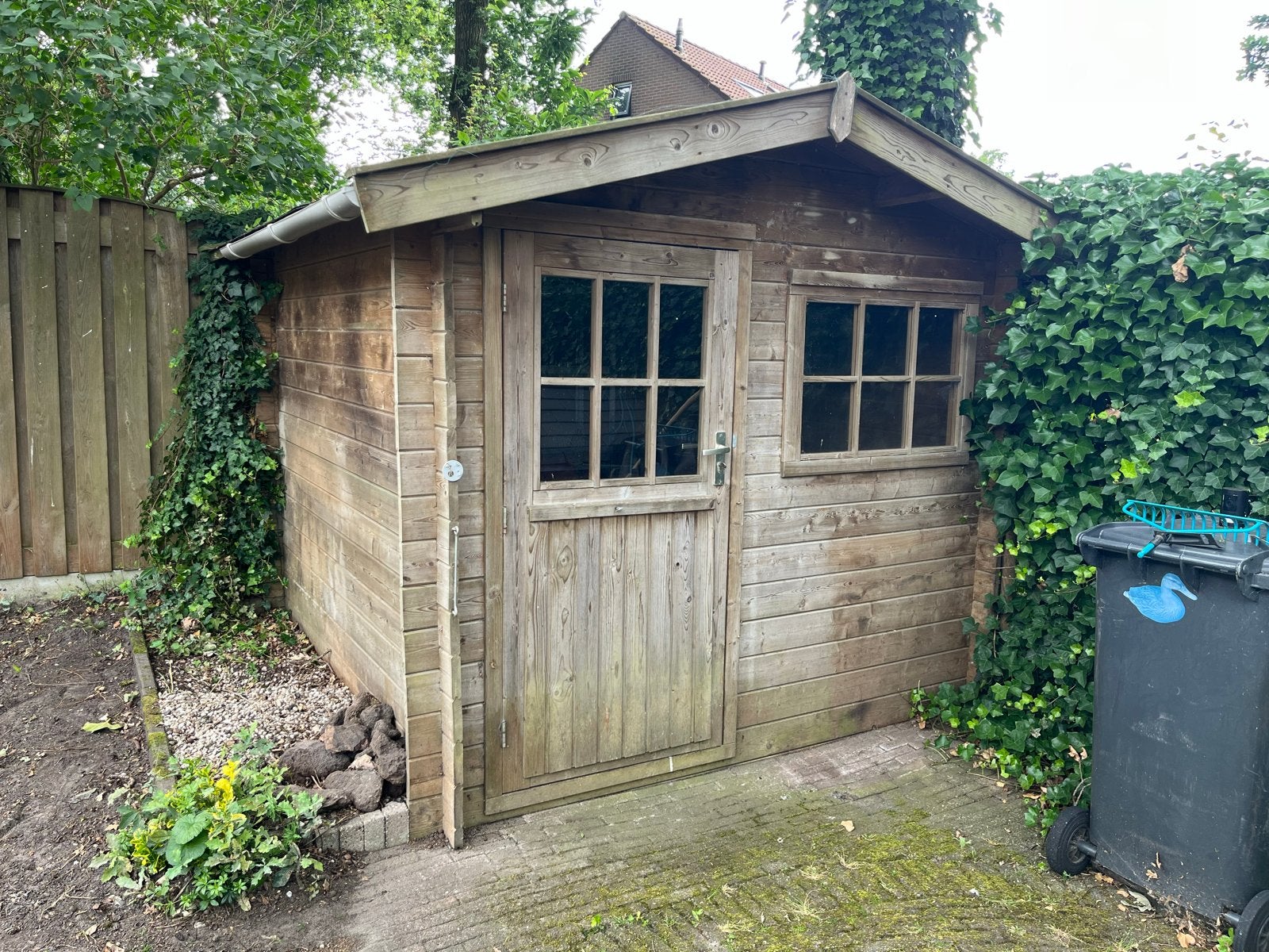 GRATIS:  Blokhut/Tuinhuisje met Deur en Slot, Tuin en Terras, Tuinhuizen, Blokhut, 2 ramen, Hout, Ophalen
