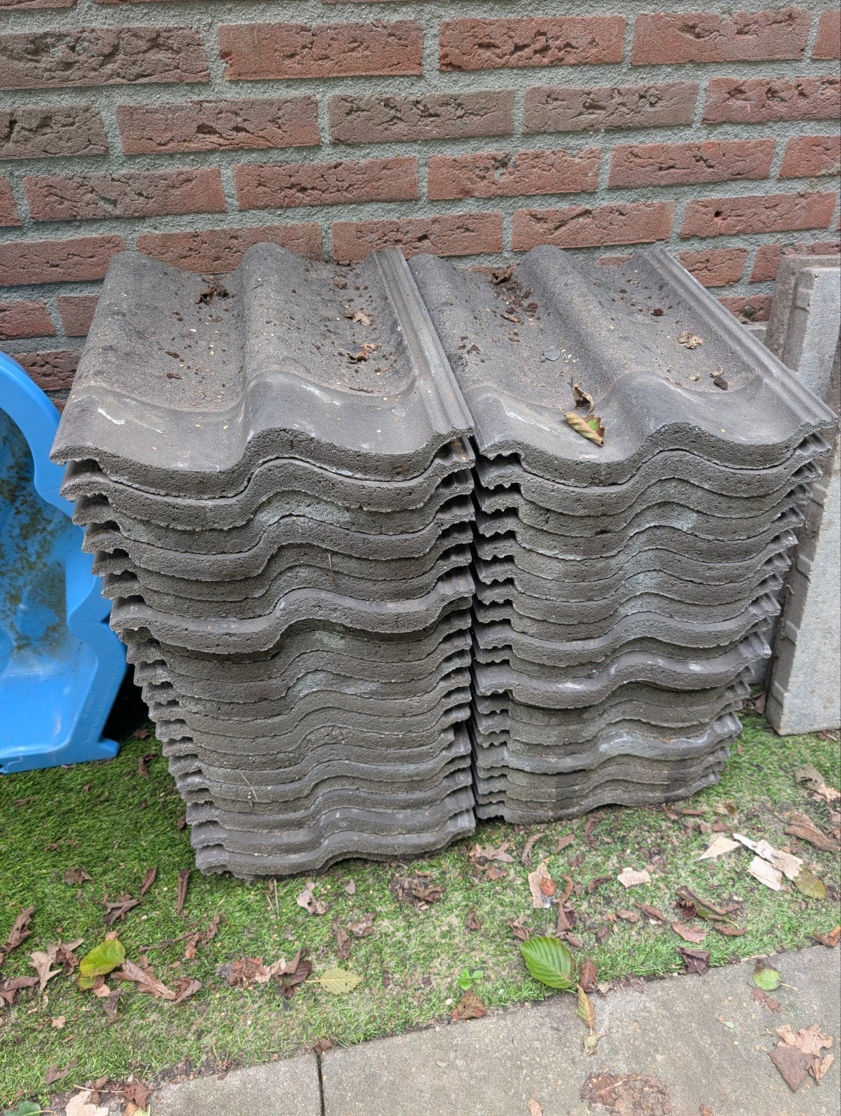 Gebruikte dakpannen, Dakplaat of Dakpanplaat, Steen of Klei, Ophalen of Verzenden, Grijs