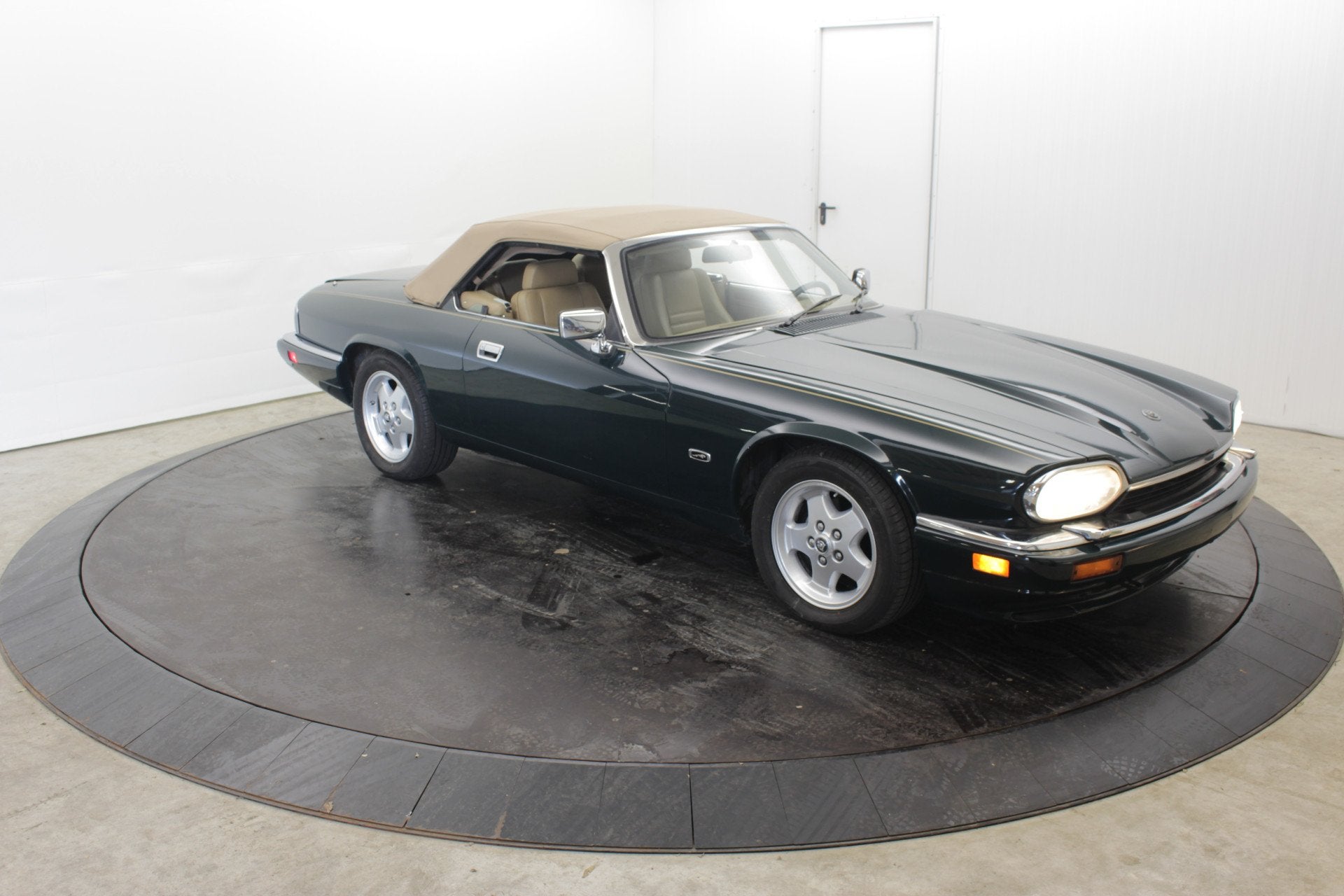 Jaguar XJ-S 4.0 XJS Convertible perf staat nieuwe cabriokap, foto 9