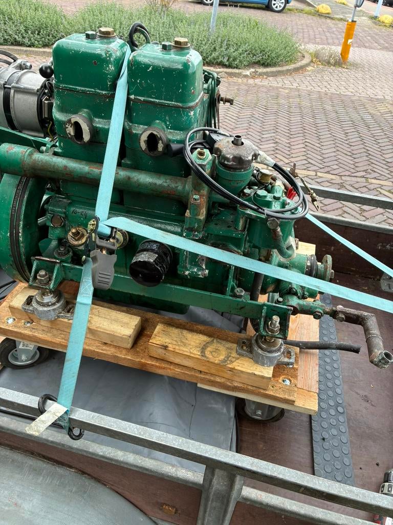 2 cil lister 13 pk compl. Volvo penta  Md2 onderdelen, Watersport en Boten, Ophalen, Gebruikt, Staal, Binnenboordmotor