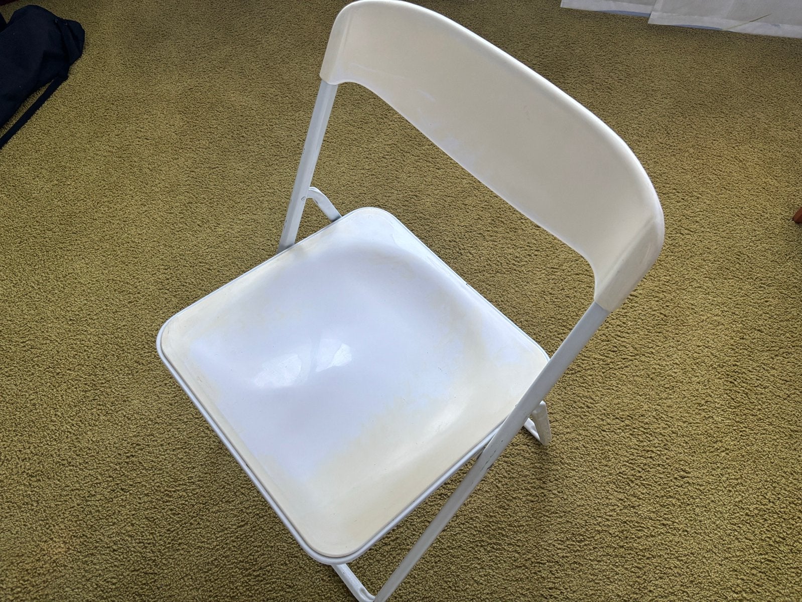 Klapstoelen, frame metaal, zitting en rugleuning kunststof, Huis en Inrichting, Ophalen, Wit, Zo goed als nieuw, Vier