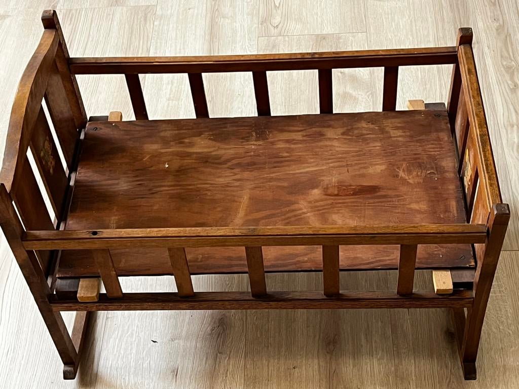 Poppenbed, Ophalen