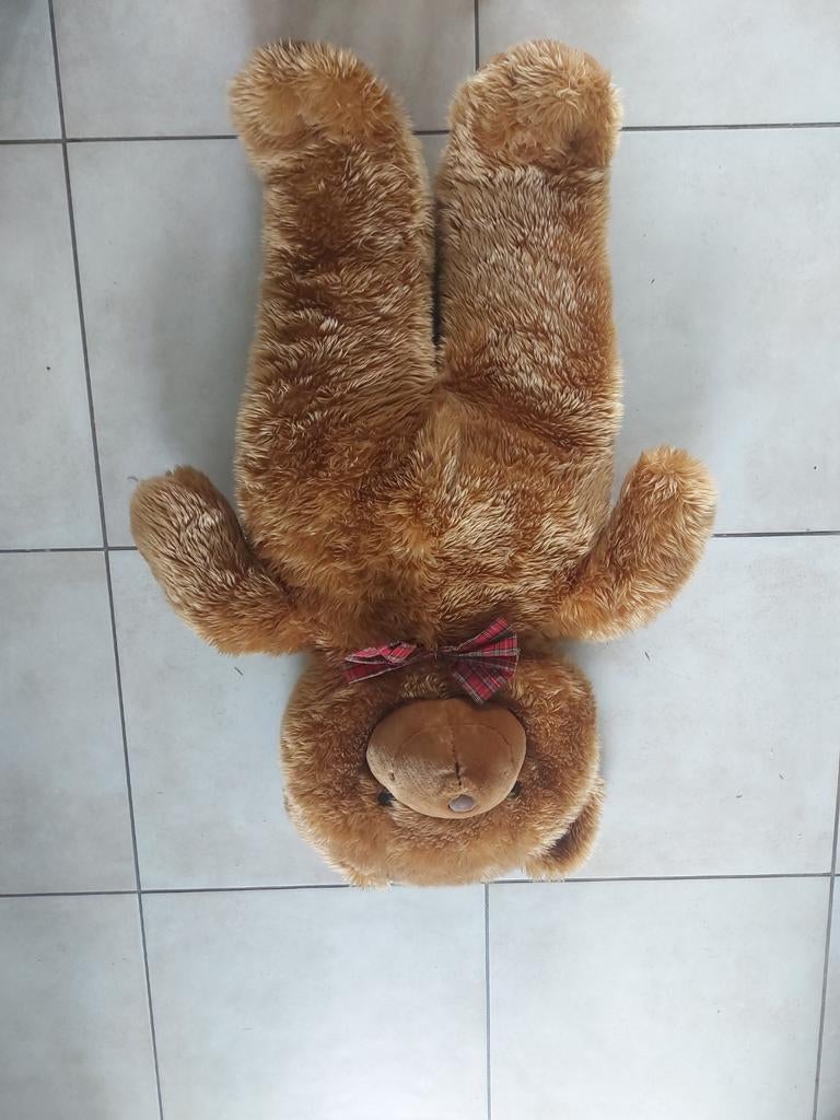 Grote beren knuffel van 1 meter, Kinderen en Baby's, Speelgoed | Knuffels en Pluche, Ophalen, Beer, Zo goed als nieuw, Bruin