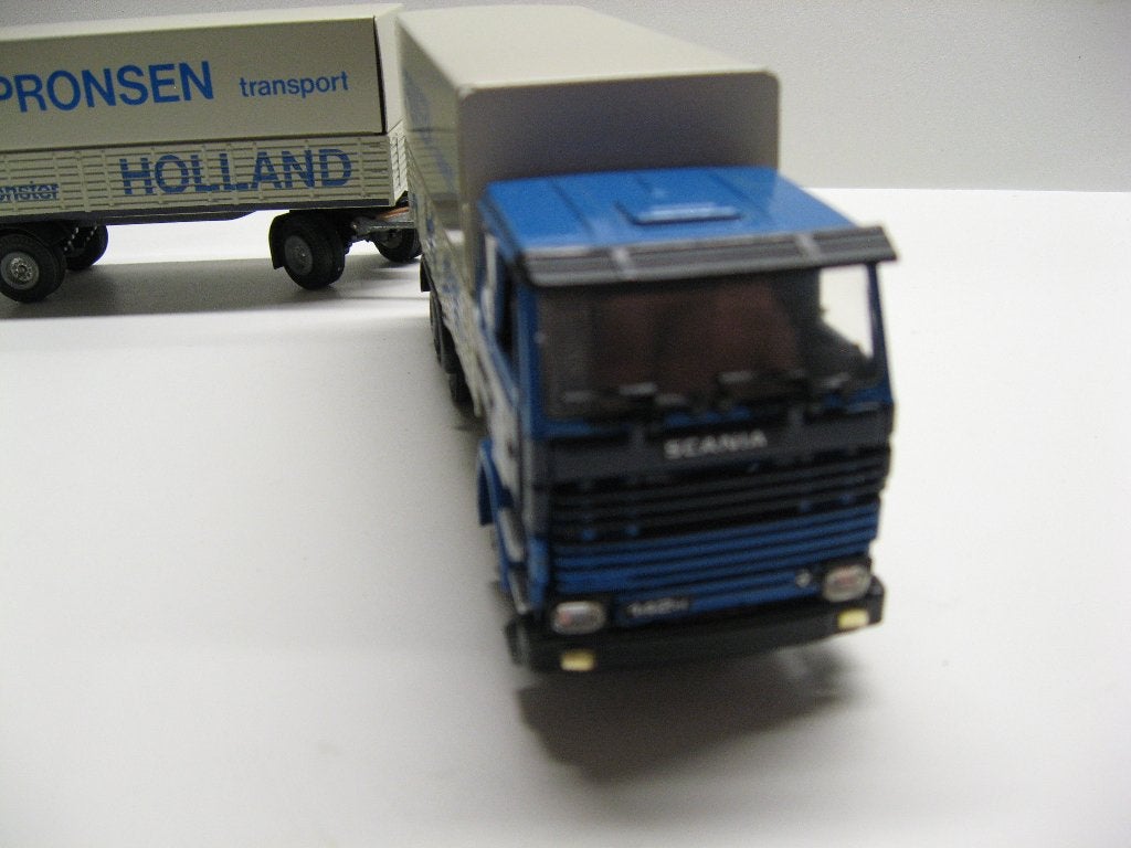 miniatuur vrachtwagen, Ophalen of Verzenden, Zo goed als nieuw, Bus of Vrachtwagen, Tekno