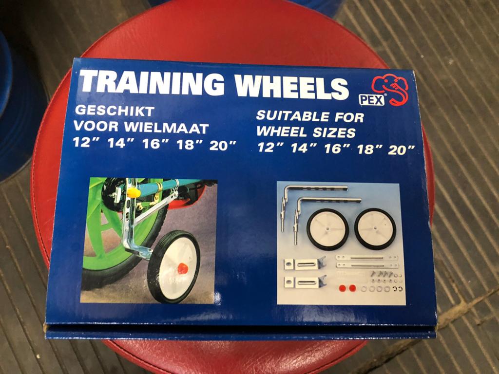 Te koop 2 nieuwe setjes zijwieltjes hulp wieltjes, Ophalen of Verzenden, Nieuw, Wiel, Staal